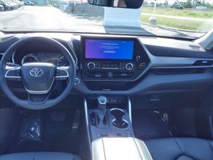 2023 Toyota Highlander Hybrid XLE FWD